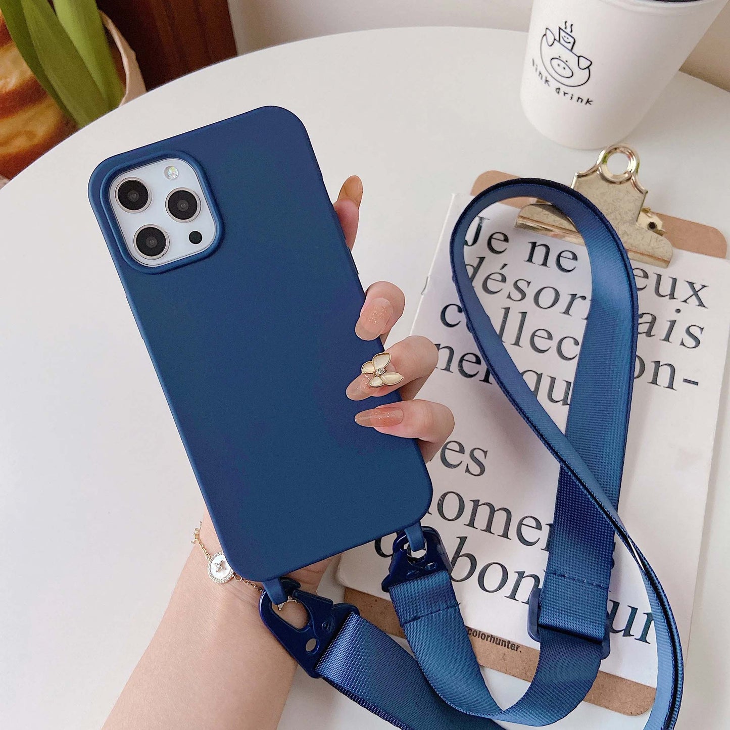 Lanyard Rope Crossbody Necklace Silicone Phone Case For iPhone
